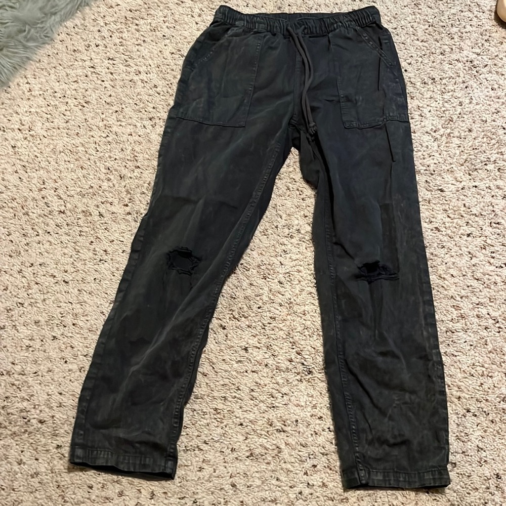 Super cute aerie pants